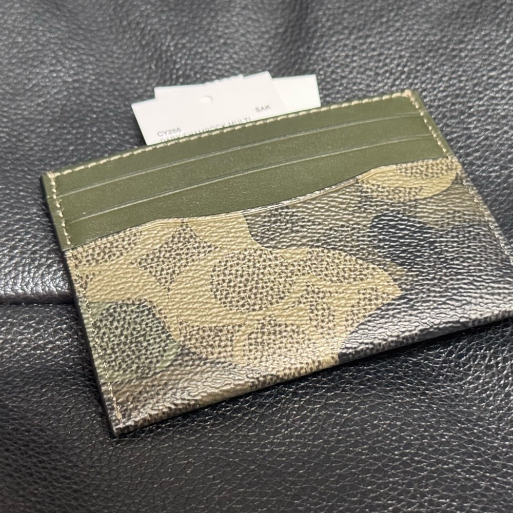 Coach Slim Id Card Case In Signature Camo Print NWT - Picture 4 of 7